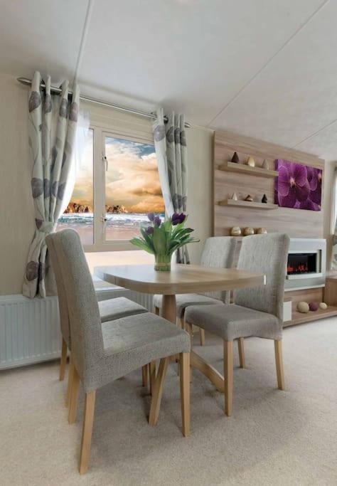 Lagooncombe Modern And Cosy Holiday Home Haverigg Exterior foto