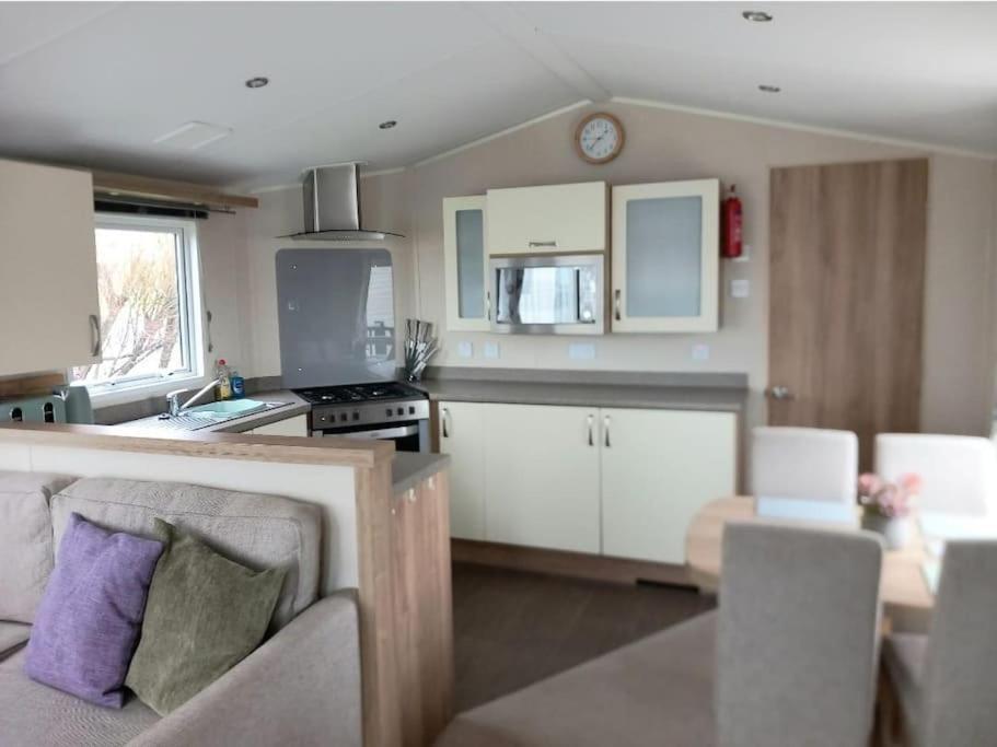 Lagooncombe Modern And Cosy Holiday Home Haverigg Exterior foto